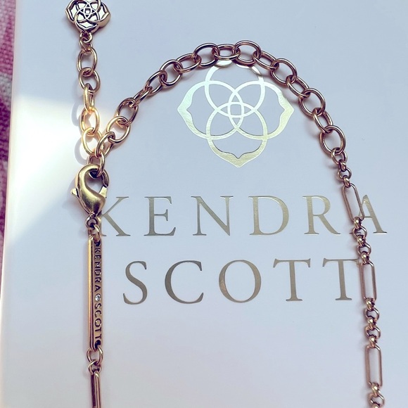 BNWOT Kendra Scott Elisa Vintage Gold Etch frame necklace/variegated turquoise - Picture 4 of 5